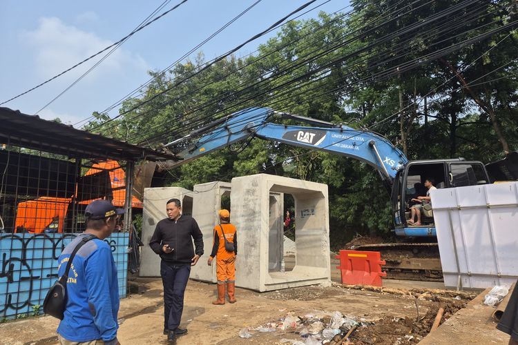 Jalan Lenteng Agung Arah Depok Ditutup Sementara, Simak Jalur Alternatifnya