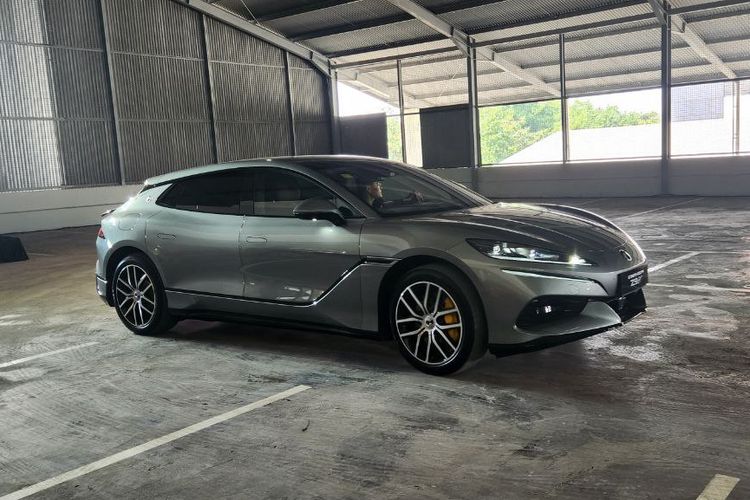 Denza Z9GT Segera Meluncur, Estimasi Harga Rp 1,5 Miliar