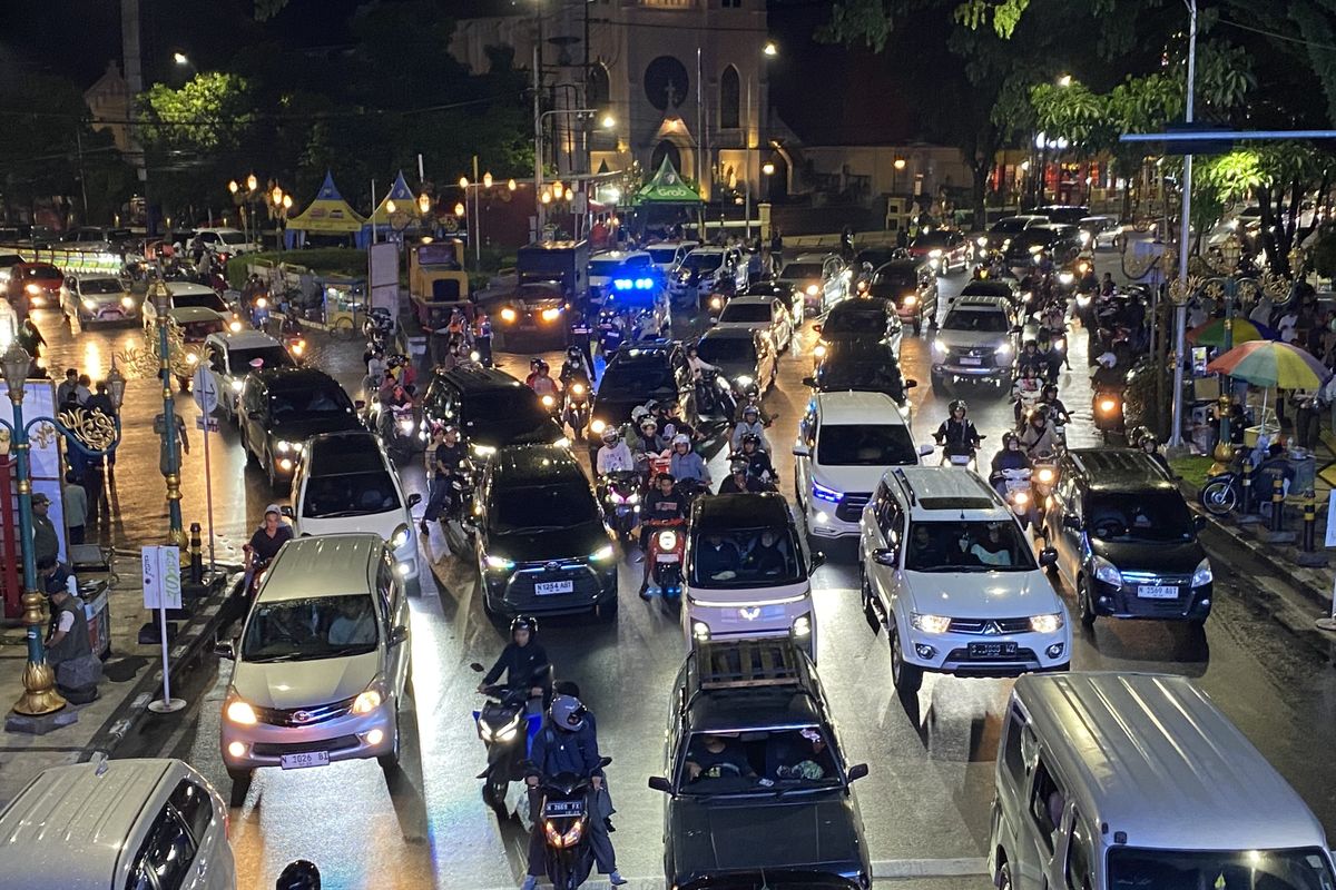 Mudik Lebaran: Kenapa Pengemudi Perlu Hati-hati di Jalan Daerah?