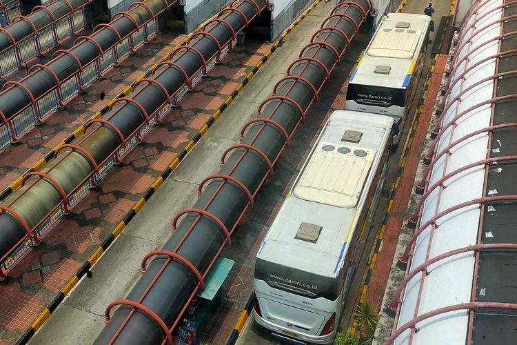 Tarif Bus DAMRI Blok M–Bandara Soekarno-Hatta Rp50.000