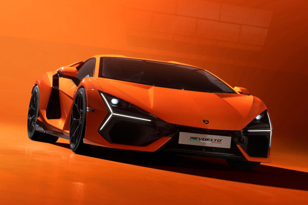 Lamborghini, Suzuki , Kasus Tabrakan Lamborghini Revuelto, Harga Revuelto Setara Lebih dari 100 Unit Suzuki S-Presso