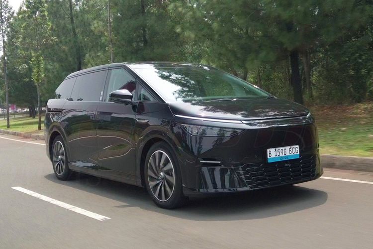 Daftar Mobil di Atas Rp 1 Miliar yang Ada di IIMS 2026