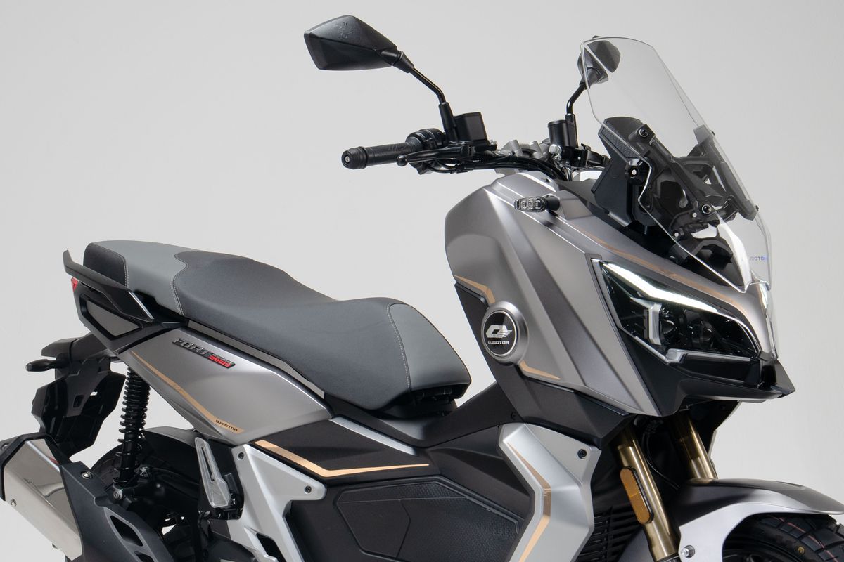 Tambah Varian, Ini Bedannya QJMotor Fort 250 Adventure CBS dan ABS