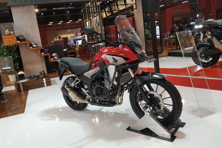 BYD Atto 1: Adu Cicilan Mobil Listrik Murah vs Honda Rebel