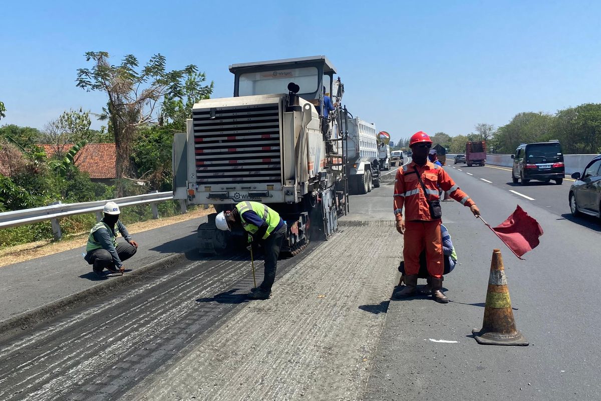 Jaga Kualitas, Jasa Marga Lakukan Pemeliharaan Rutin di Seluruh Ruas Tol Trans-Jawa
