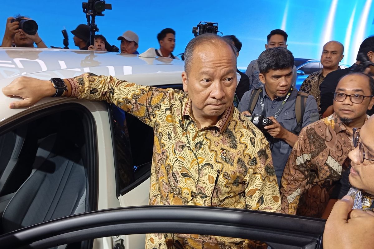 Menperin Perintahkan Jangan ada PHK di Sektor Otomotif