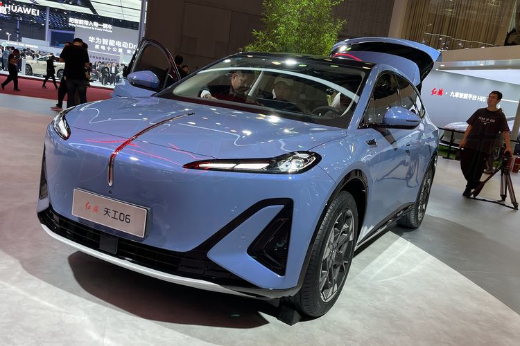 Indomobil Group Berencana Rakit Lokal Hongqi