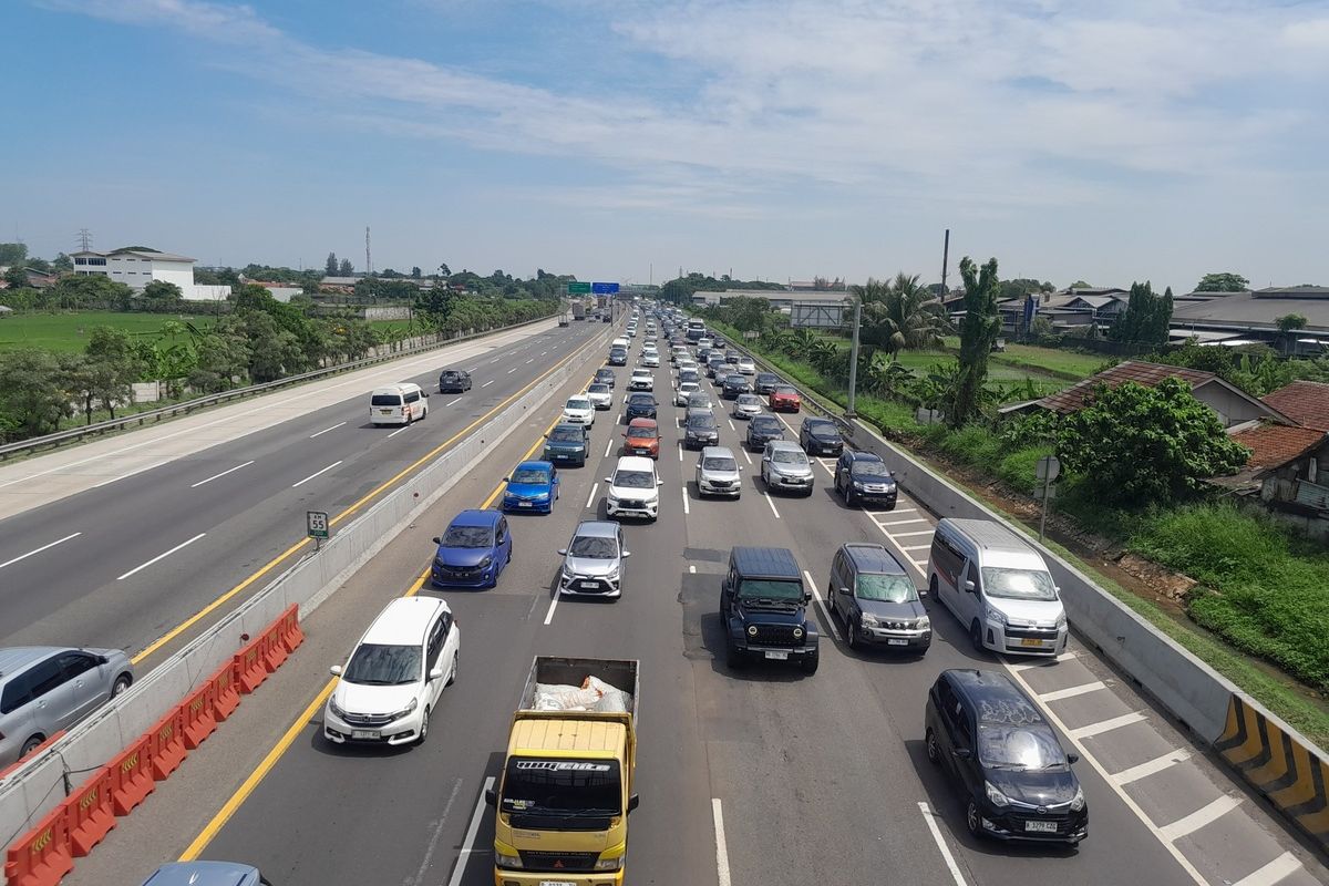 Aturan Jaga Jarak Aman di Jalan Tol yang Sering Dilupakan