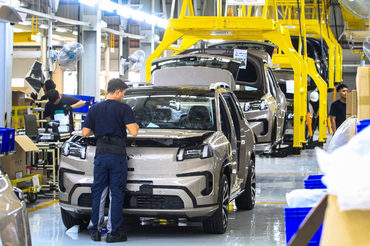 Strategi RI Hadapi Investasi Otomotif China di Industri EV