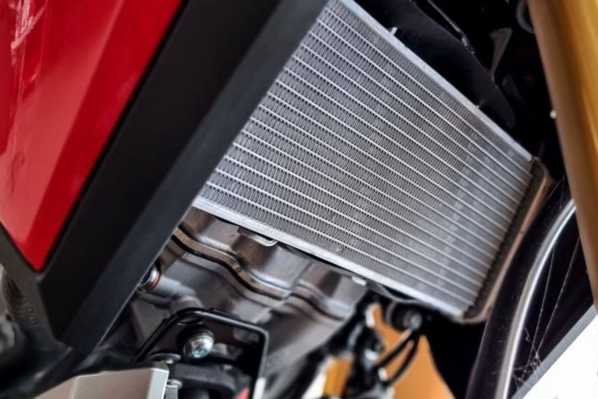 Waktu yang Tepat untuk Menguras Radiator Motor