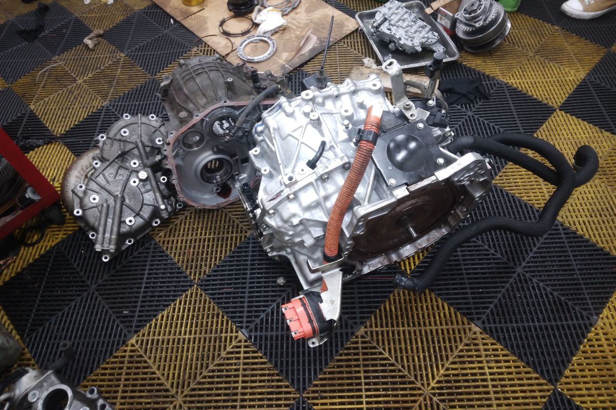 Perawatan Transmisi Matik: Kunci Kendaraan Awet