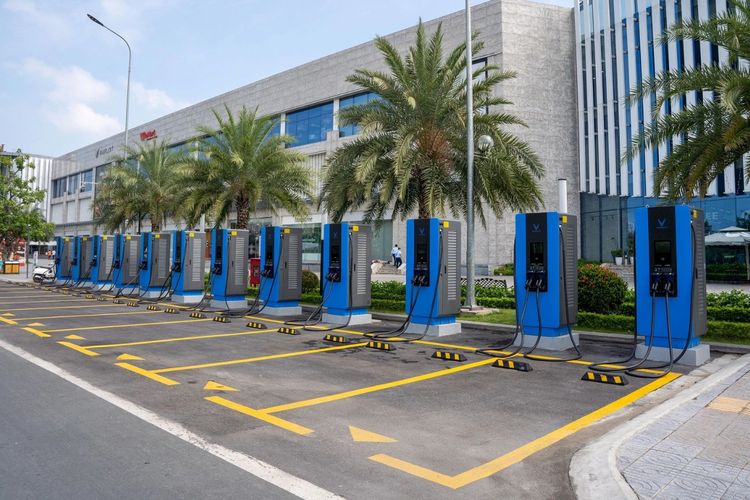 VinFast Fokus Bangun Ekosistem Kendaraan Listrik di Indonesia