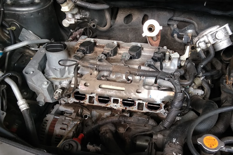 Plus Minus Sistem Bahan Bakar Mobil Bensin Jadul dan Modern