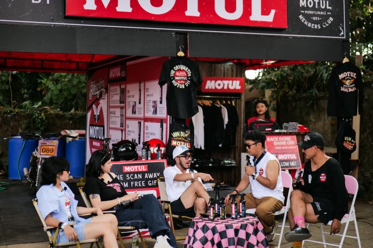 Kolaborasi Kreatif Ramaikan Acara Motor Kustom di Bali