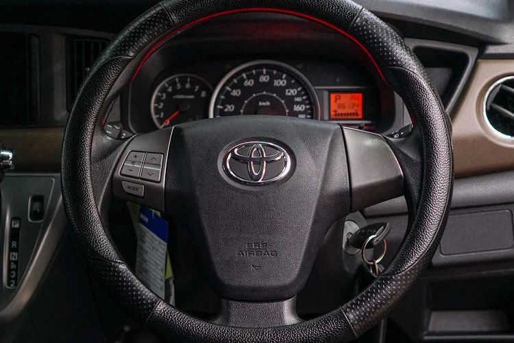 Harga dan Pilihan Bahan untuk Lapisan Setir Kulit Mobil LCGC