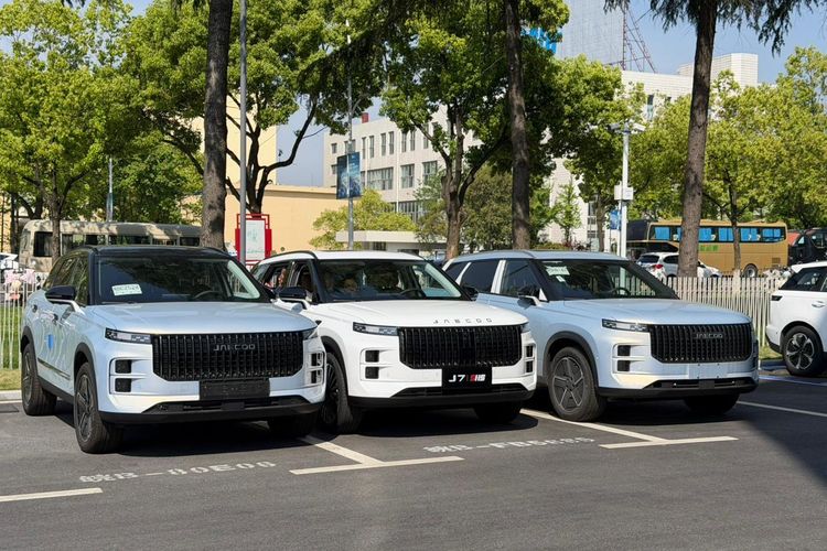 Jajal Valet Parking Otomatis Omoda Jaecoo, Bisa Cari Parkir Sendiri