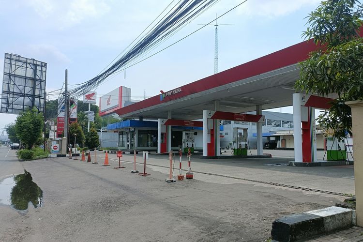 Biaya Isi Bensin Toyota Rush dan Suzuki XL7 Setelah Harga Pertamax Naik