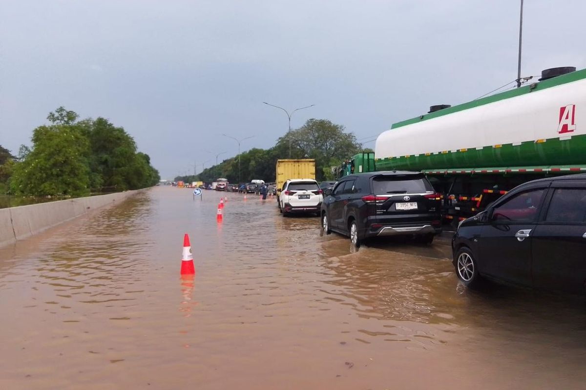 Batas Aman Melewati Banjir Jakarta Menurut Ahli