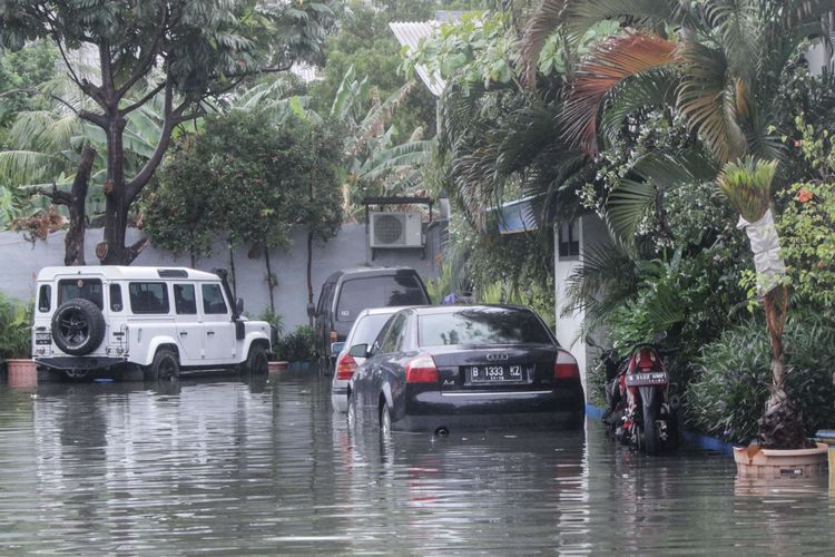 Audio Mobil Terendam Banjir, Begini Cara Menyelamatkannya