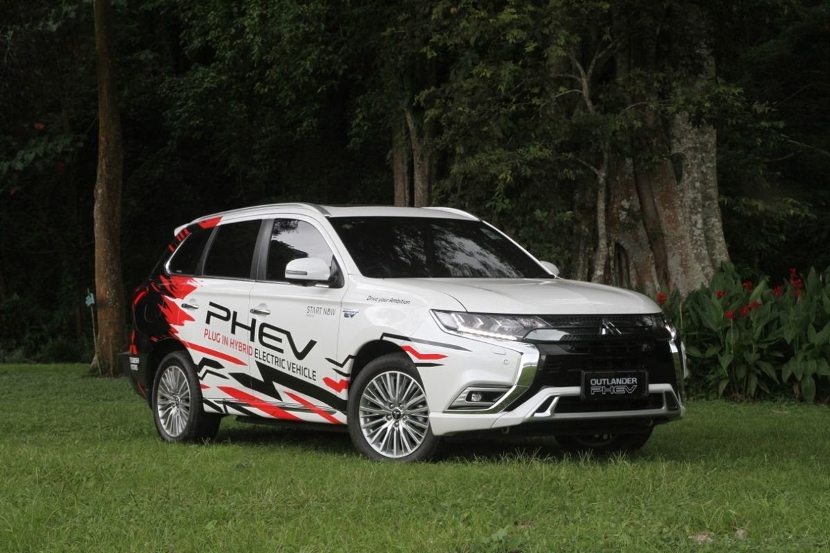 Cek Harga Mobil PHEV Bekas, Dijual Mulai Rp 300 Jutaan