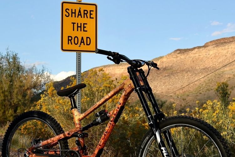 Komitmen Pabrikan Ini di Ajang Balap Paling Bergengsi