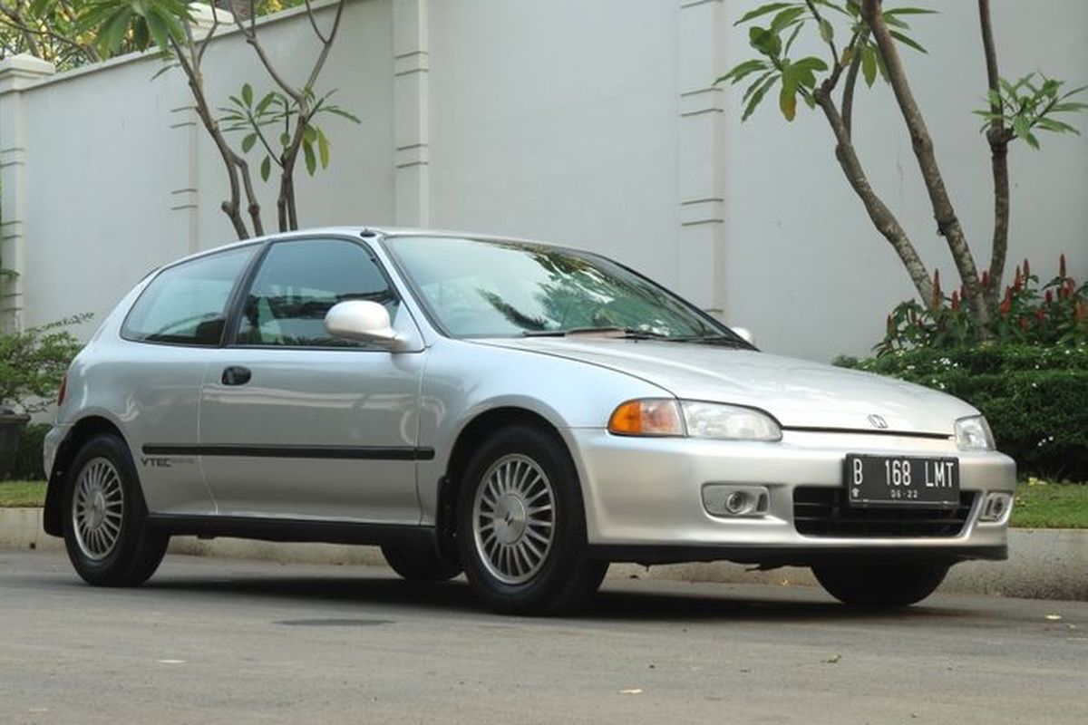 Honda, Mau Beli Honda Civic Estilo Bekas, Teliti Cek Bagian-bagian Ini
