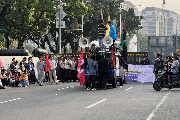 Ada Demo Mahasiswa di Bundaran HI, Hindari Ruas Jalan Ini