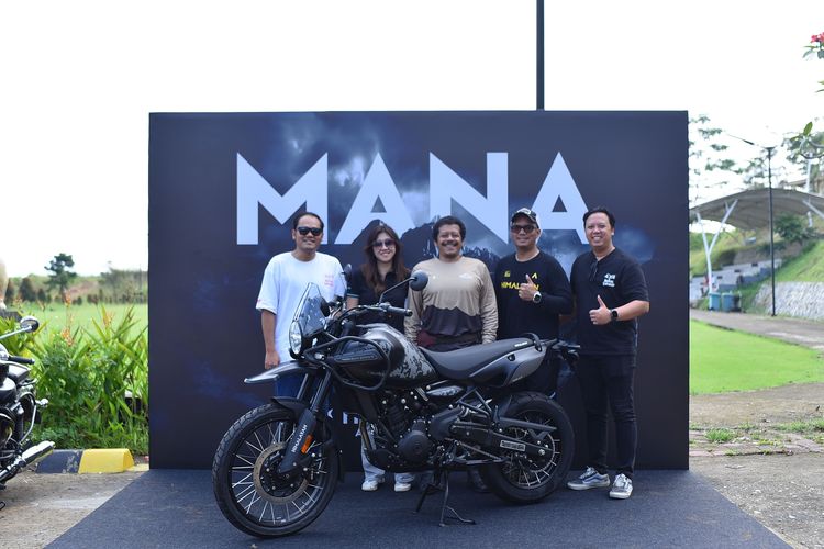 Royal Enfield Rilis Himalayan Mana Black Edition, Harga Rp 168 Jutaan