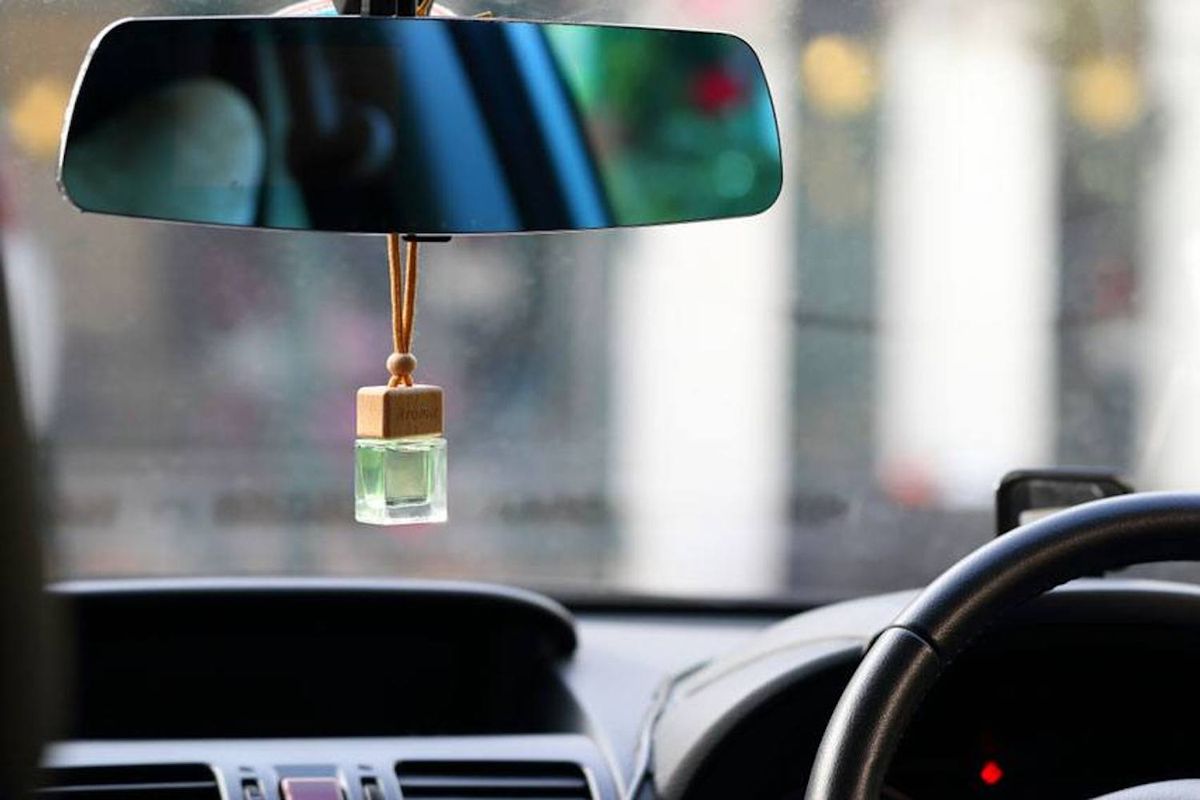 Mau Kabin Mobil Tidak Mudah Panas? Kurangi Pemakaian Pengharum
