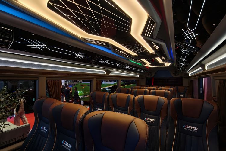Karoseri Trijaya Union Go International dengan Mikrobus Triun CX