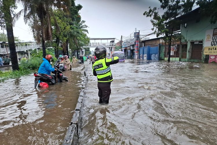 Cara Pantau Banjir Jakarta Secara Real Time Lewat Ponsel