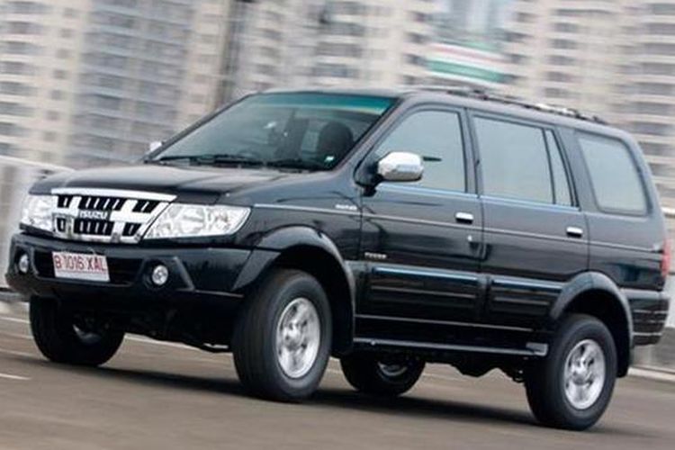 Punya Mesin Tangguh, Simak Harga Bekas Isuzu Panther