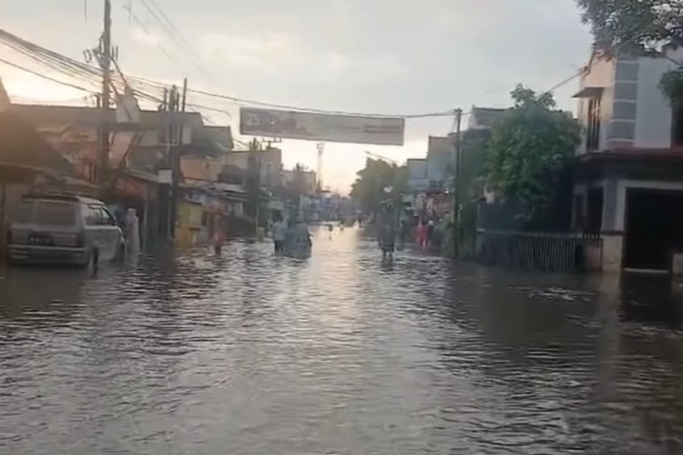 Cara Menangani Mobil Setelah Menerobos Banjir