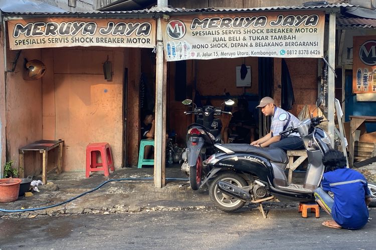 Penyebab Umum Shockbreaker Bocor pada Sepeda Motor