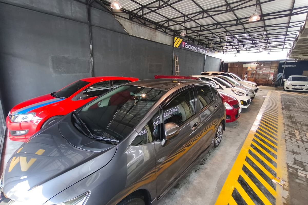 Menghindari Penipuan Odometer Mobil Bekas: Panduan Pembeli