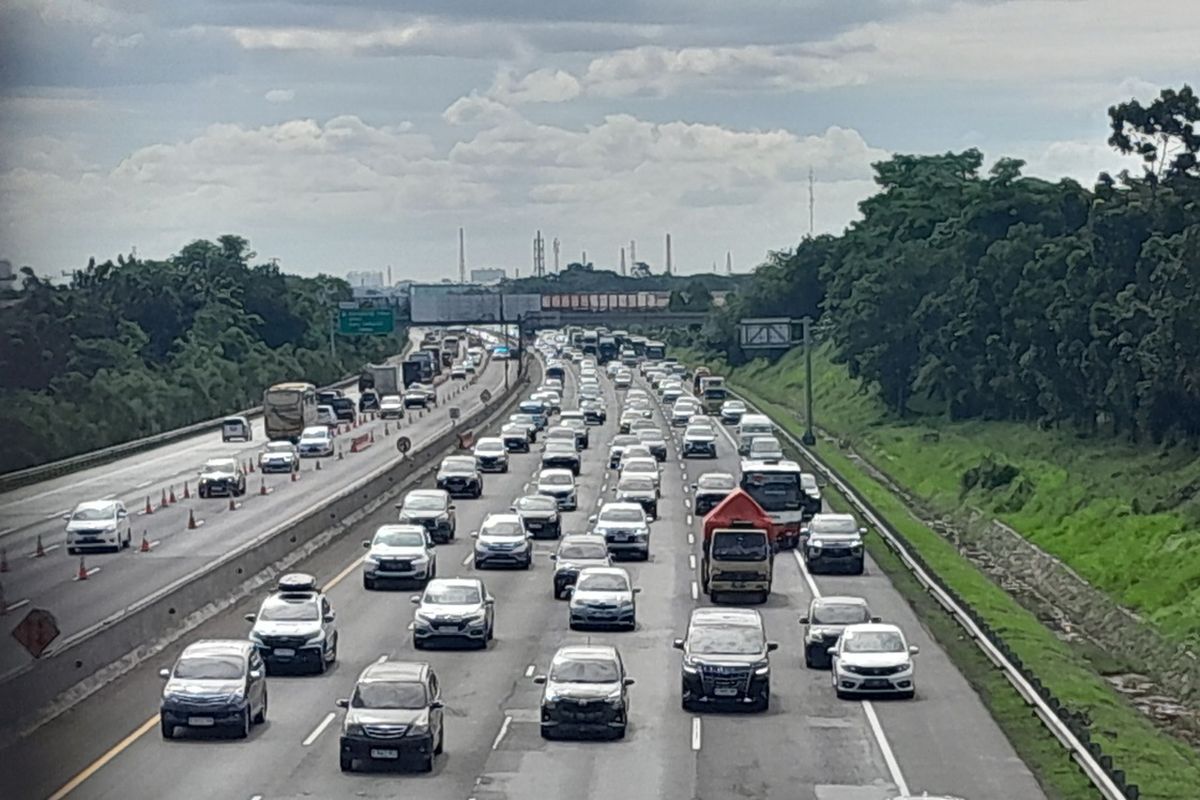 Waspadai Perbedaan Lajur di One Way dan Contraflow Selama Arus Balik Lebaran