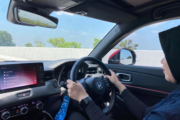 Impresi Berkendara Honda HR-V Hybrid di Tol Transjawa