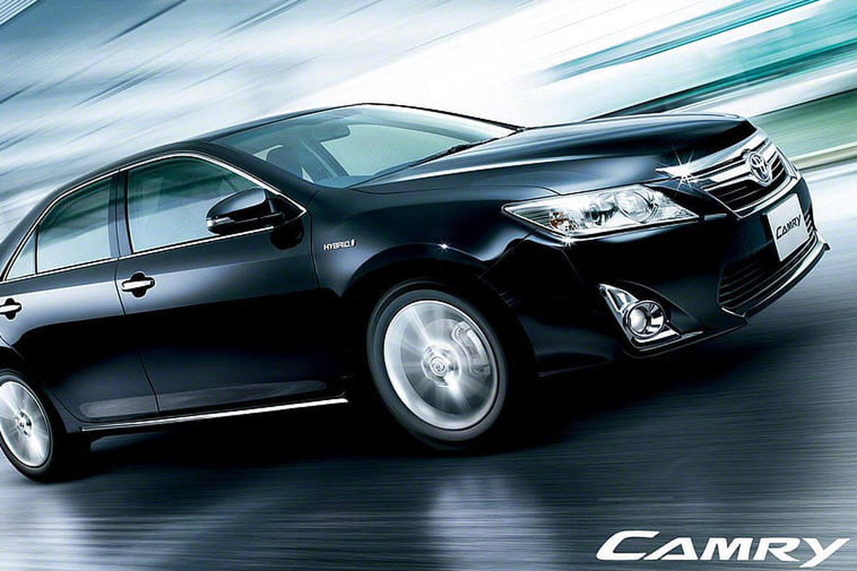 Daftar Harga Mobil Hybrid Bekas Juni 2025, Camry mulai Rp 185 Jutaan