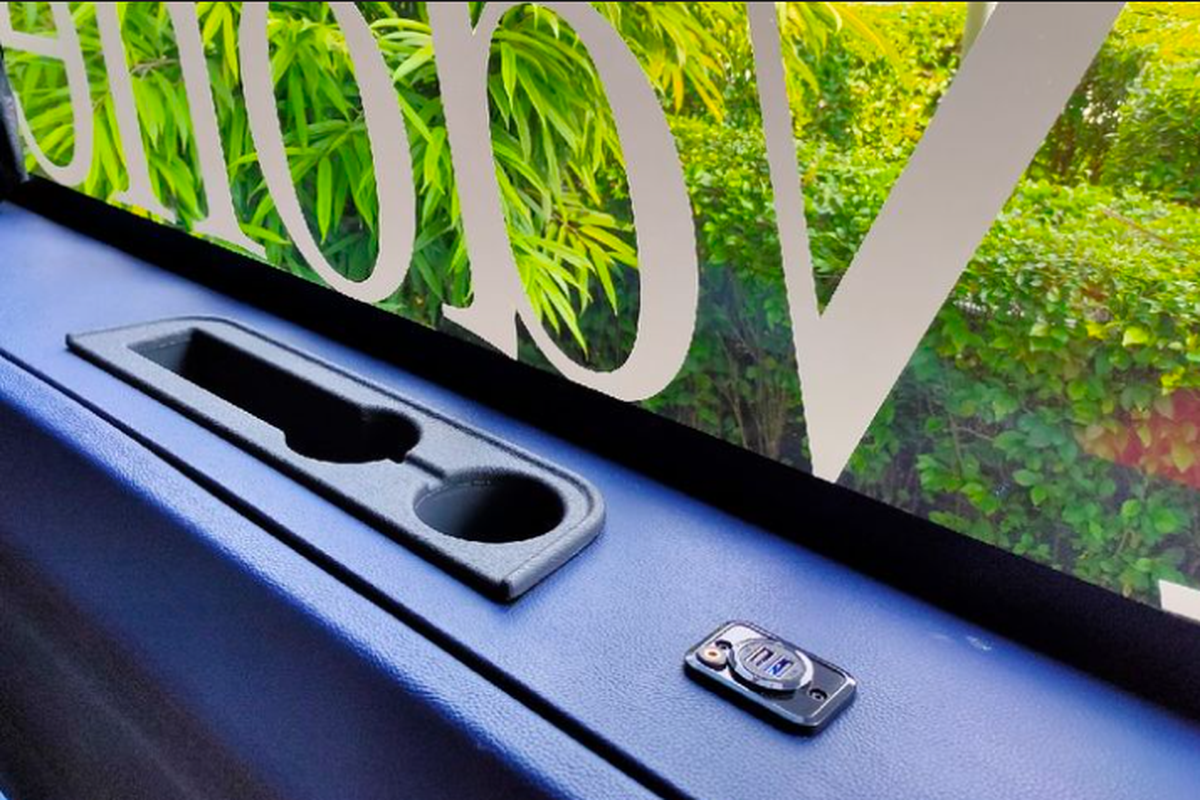 Kenapa Dilarang Mengecas Power Bank di Kabin Bus?