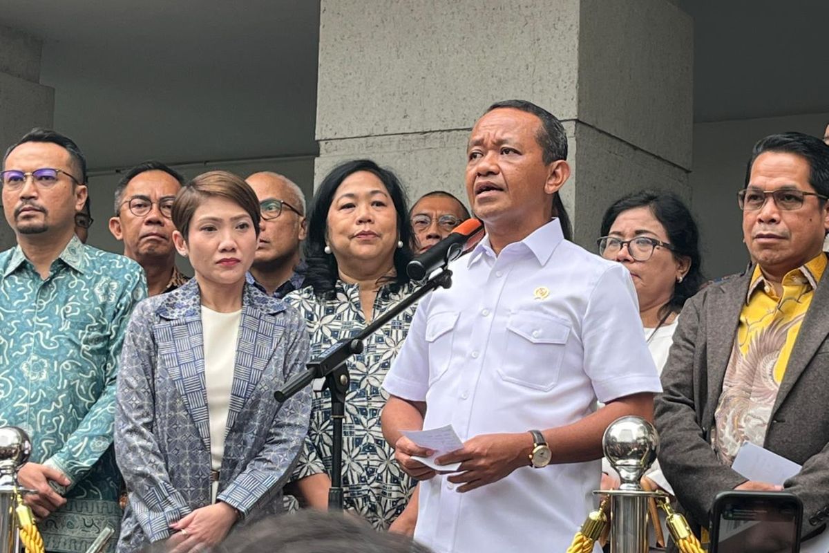 Bahlil Sebut Shell, BP, Vivo dan Exxon Setuju Beli BBM dari Pertamina
