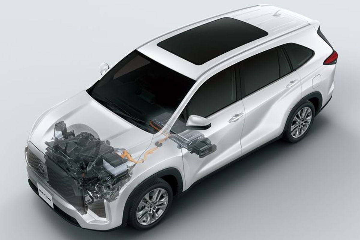 Cara Manual Menyalakan Mesin Bensin pada Mobil Hybrid Toyota
