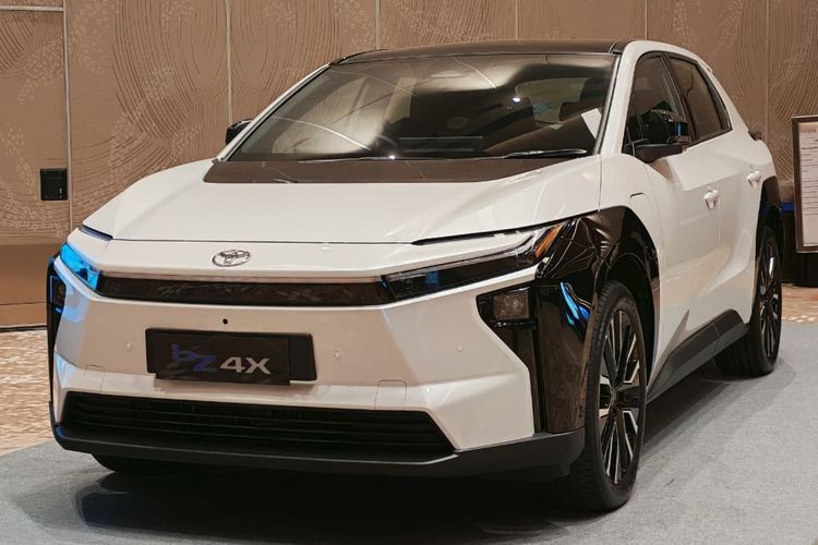 Tidak Lagi Bebas Pajak, Toyota Sebut Mobil Listrik Harus Mandiri
