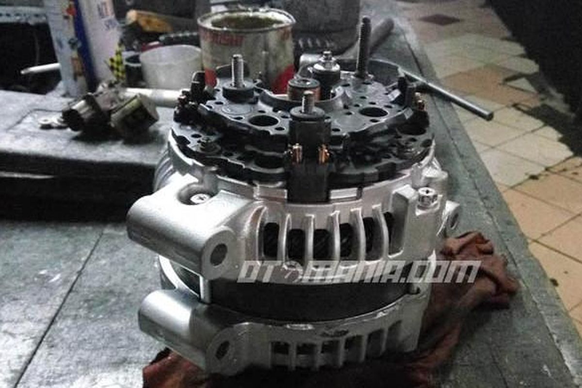 Mengenal Fungsi dan Peran Alternator di Mobil