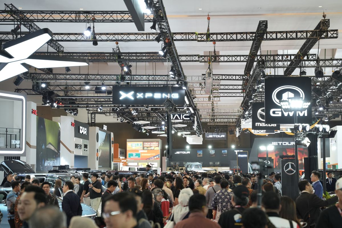 Mobil Hybrid Jadi Tren di IIMS 2026, Cek Daftar Modelnya