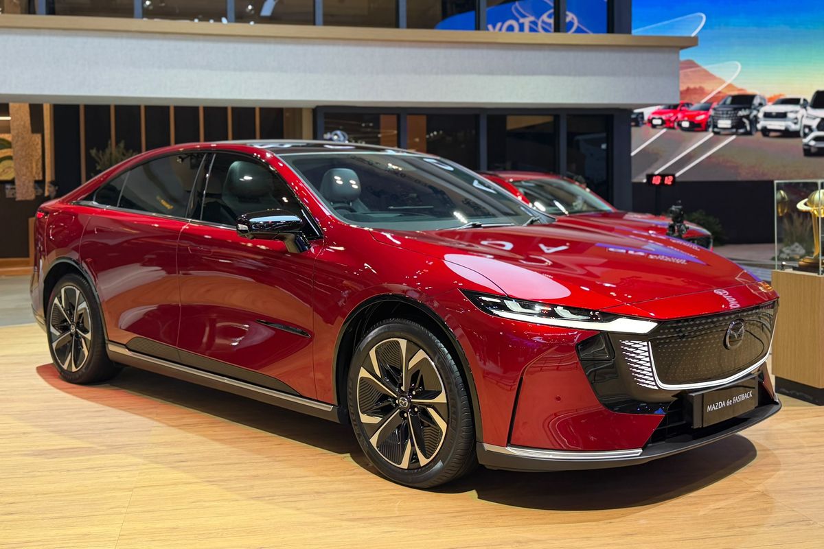 Mazda 6e Mulai Dikirim ke Konsumen Akhir Agustus 2026