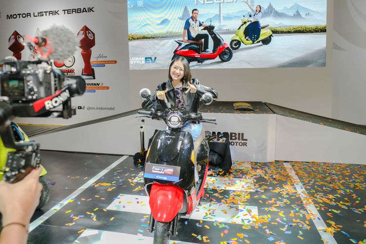 IIMS 2026: Indomobil eMotor Perkenalkan QT dan QT Pro