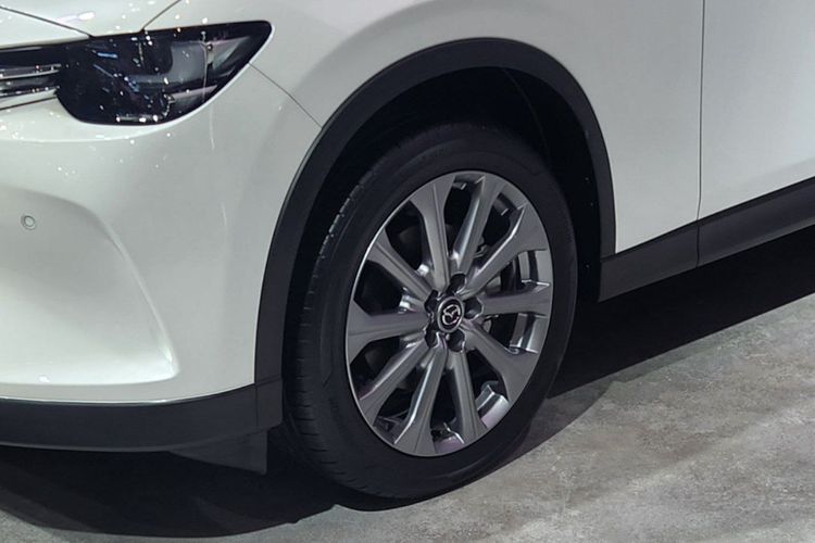 Mazda CX-60 Sport: SUV Menengah Premium Siap Kirim di IIMS 2026