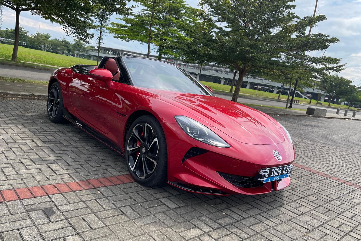 Beragam Fitur Canggih MG Cyberster, dari Pintu Otomatis Sampai ADAS