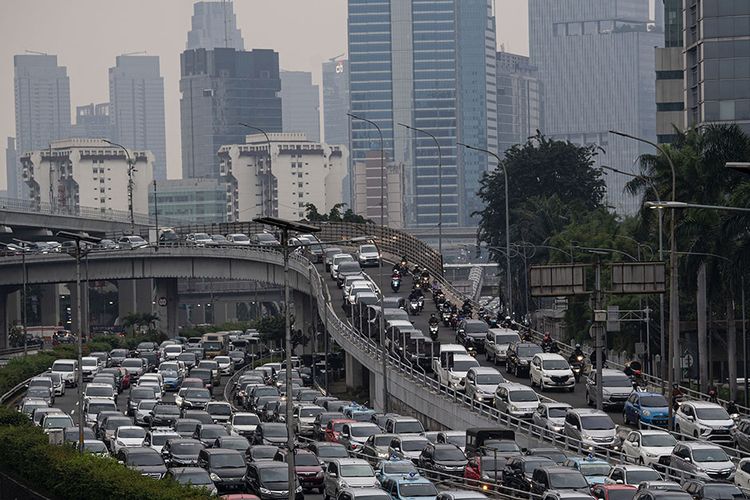 5 Ruas Jalan Tol yang Diprediksi Bakal Padat Saat Libut Nataru