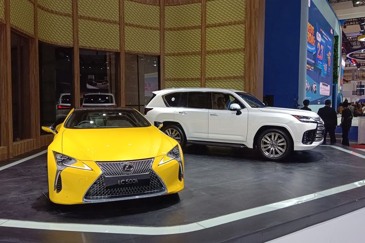 Lexus Kini 100 Persen Hadir dengan Opsi Elektrifikasi di Indonesia